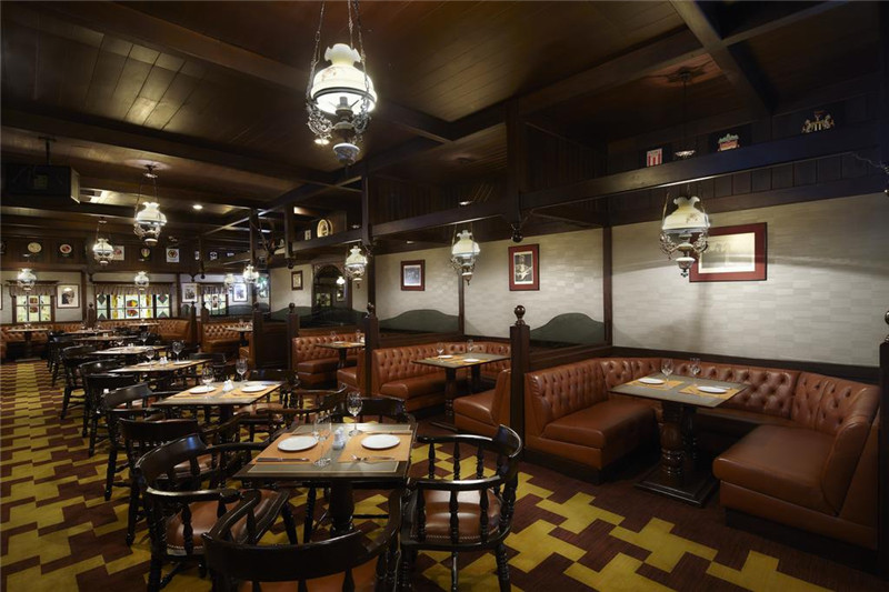 泰國曼谷地標型特色商務酒店設計案例 泰國曼谷地標型特色商務酒店設計案例