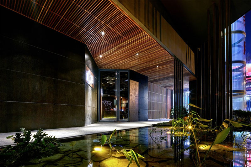 酒店入口風(fēng)景 酒店入口風(fēng)景