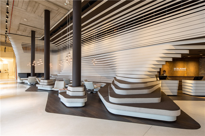 新舊結(jié)合的經(jīng)典 國外改造而成的四星級精品梯田式空間酒店設(shè)計(jì)案例 新舊結(jié)合的經(jīng)典 國外改造而成的四星級精品梯田式空間酒店設(shè)計(jì)案例