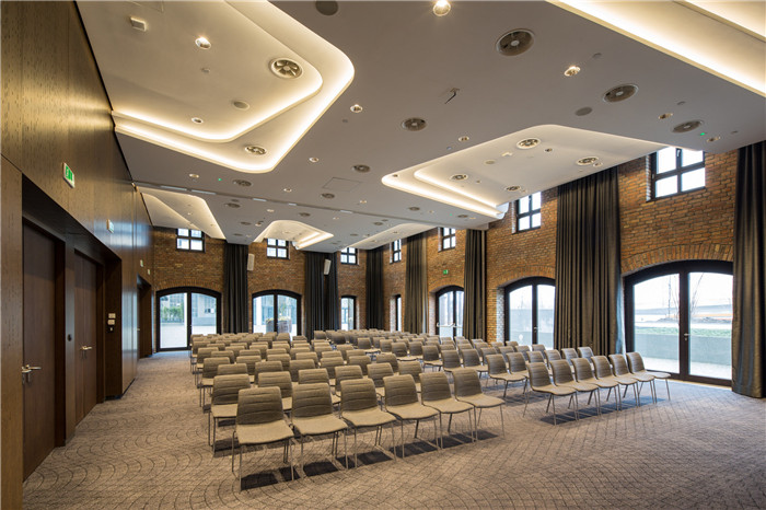 國外四星級酒店設(shè)計(jì)方案 國外四星級酒店設(shè)計(jì)方案