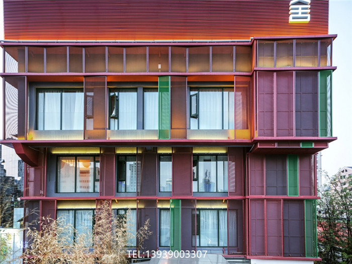 鬧中取靜的喜舍隱市精品酒店建筑外觀設(shè)計方案賞析