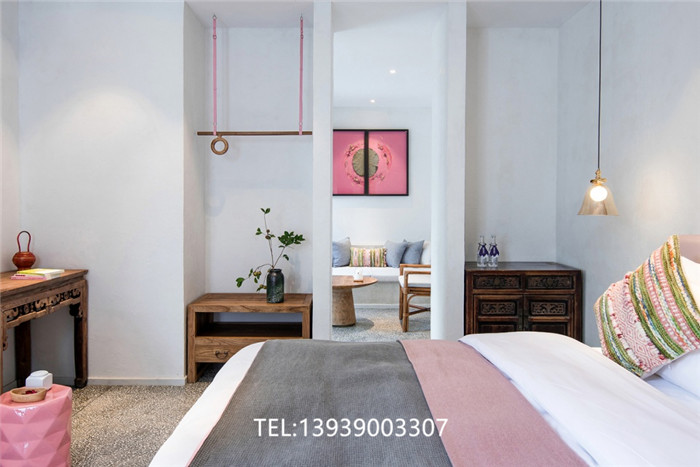 安徽宏村半山詩莉莉中式徽派酒店客房設(shè)計方案賞析