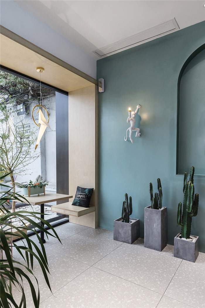 以創(chuàng)意設(shè)計改造狹小空間的藍YU精品酒店設(shè)計案例