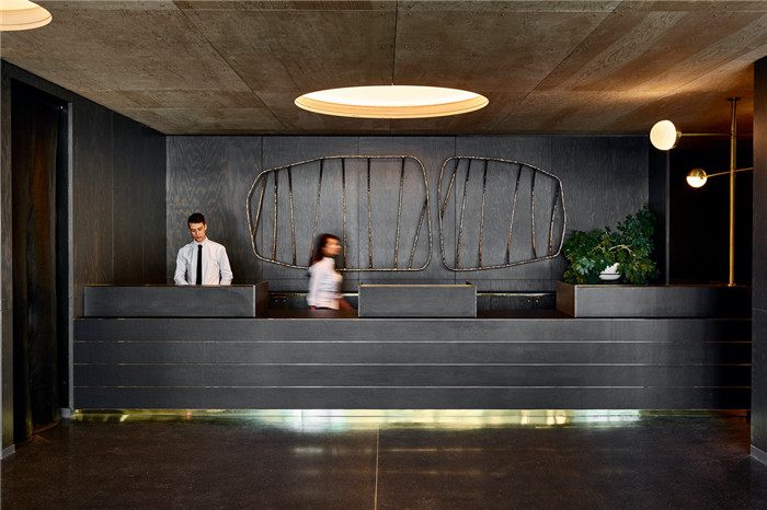 時髦工業(yè)風(fēng)精品酒店設(shè)計   芝加哥Ace酒店大堂接待臺設(shè)計圖
