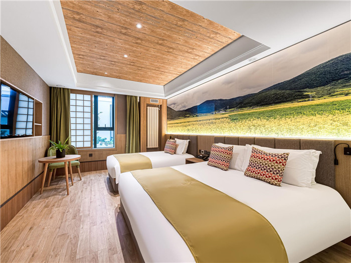 重慶首家康鉑酒店客房設(shè)計   多元化連鎖精品酒店設(shè)計典范