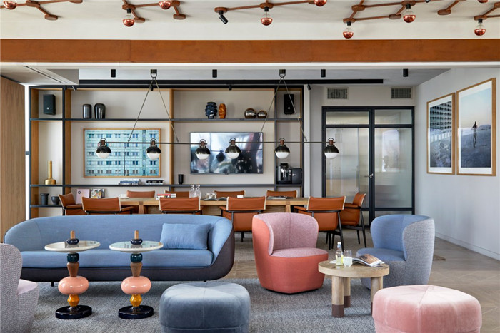 國(guó)外迎合年輕人的藝術(shù)精品酒店大堂吧改造設(shè)計(jì)方案 國(guó)外迎合年輕人的藝術(shù)精品酒店大堂吧改造設(shè)計(jì)方案