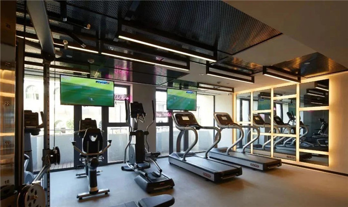 酒店健身房設(shè)計-復古與新潮混搭風武漢網(wǎng)紅精品酒店改造設(shè)計案例 酒店健身房設(shè)計-復古與新潮混搭風武漢網(wǎng)紅精品酒店改造設(shè)計案例