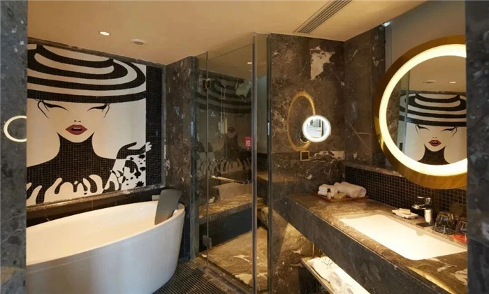 酒店套房衛(wèi)生間設(shè)計-復古與新潮混搭風武漢網(wǎng)紅精品酒店改造設(shè)計案例 酒店套房衛(wèi)生間設(shè)計-復古與新潮混搭風武漢網(wǎng)紅精品酒店改造設(shè)計案例