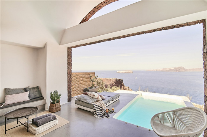 1610024334987751.jpg 11-nature-eco-residences-santorini-by-george-zafiriou-960x639.jpg