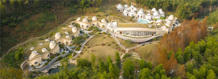 酒店建筑外觀設(shè)計-隱秘而輕松的野界小型度假村酒店設(shè)計案例 酒店建筑外觀設(shè)計-隱秘而輕松的野界小型度假村酒店設(shè)計案例