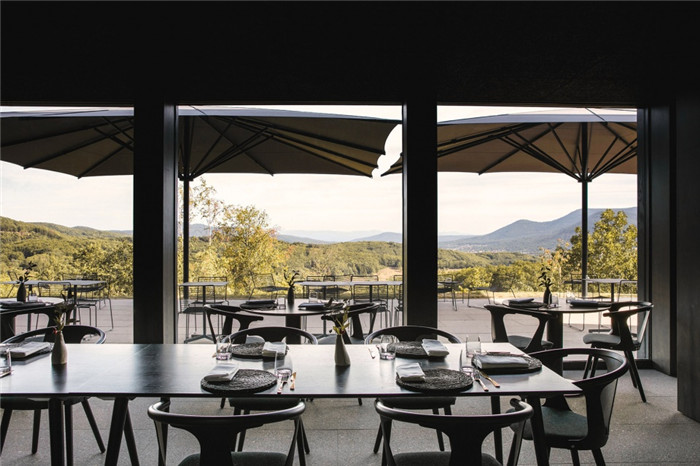 酒店餐廳設(shè)計(jì)-國外反傳統(tǒng)的48°Nord奢華度假酒店設(shè)計(jì)方案 酒店餐廳設(shè)計(jì)-國外反傳統(tǒng)的48°Nord奢華度假酒店設(shè)計(jì)方案