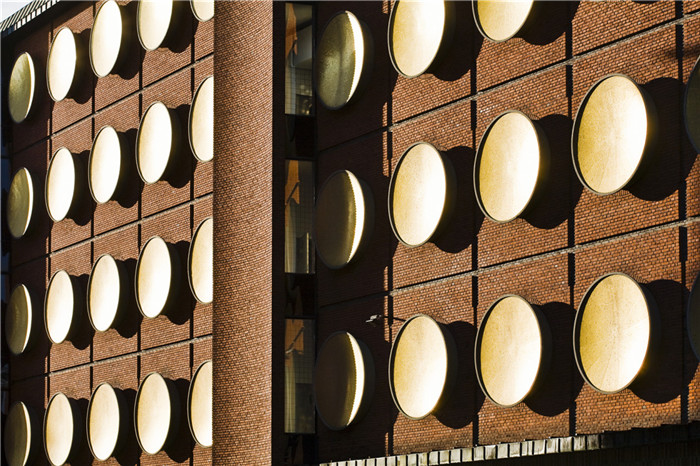 新舊設(shè)計(jì)相融合的工業(yè)風(fēng)精品酒店翻新改造設(shè)計(jì)方案