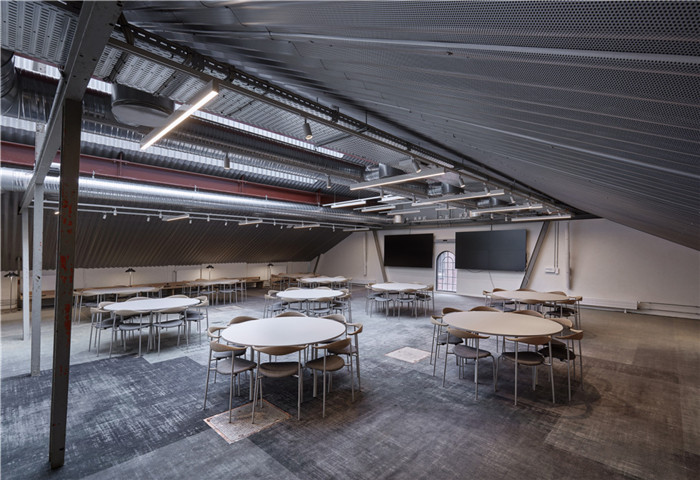 新舊設(shè)計(jì)相融合的工業(yè)風(fēng)精品酒店翻新改造設(shè)計(jì)方案