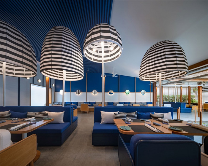 酒店餐廳設計-別具特色的泰國現(xiàn)代風庭院式度假酒店設計方案