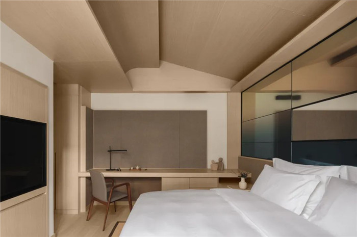 非標(biāo)準(zhǔn)化五星級(jí)酒店酒店客房升級(jí)改造設(shè)計(jì)案例 非標(biāo)準(zhǔn)化五星級(jí)酒店酒店客房升級(jí)改造設(shè)計(jì)案例