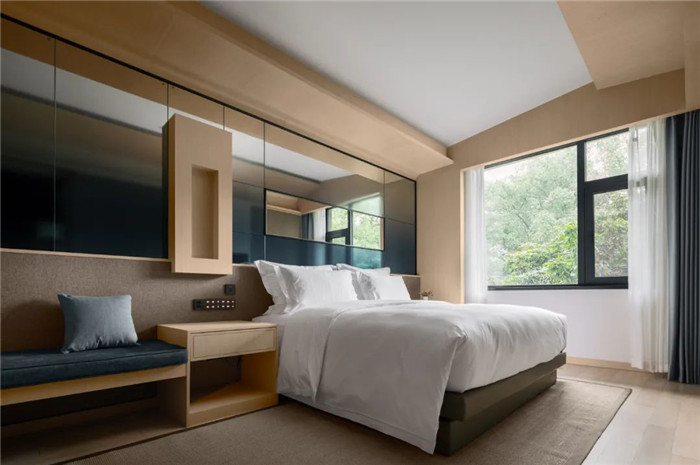 非標(biāo)準(zhǔn)化五星級(jí)酒店酒店客房升級(jí)改造設(shè)計(jì)案例 非標(biāo)準(zhǔn)化五星級(jí)酒店酒店客房升級(jí)改造設(shè)計(jì)案例