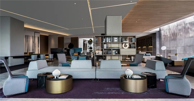 酒店大堂吧設(shè)計(jì)-皇冠假日酒店首家時(shí)尚年輕化五星級酒店設(shè)計(jì)賞析