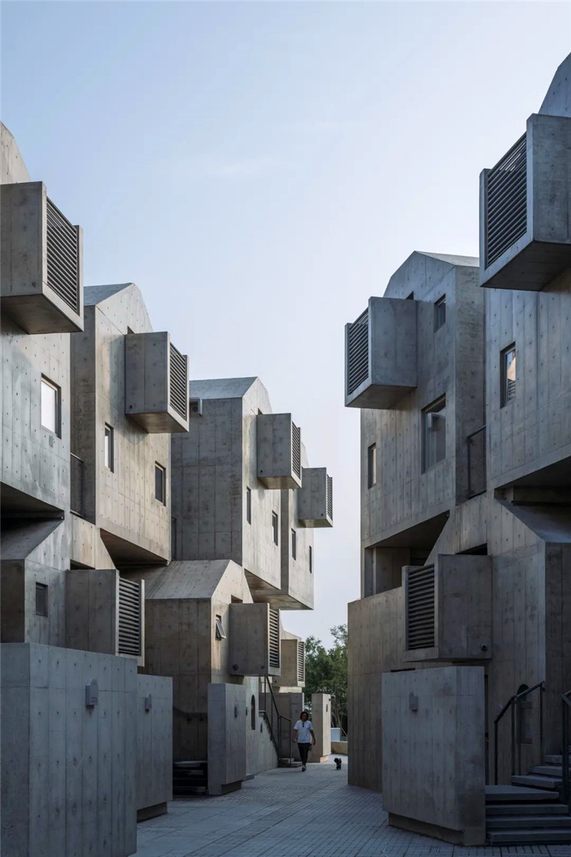 阿那亞“犬舍”旅館設計 大境設計專業(yè)酒店設計公司