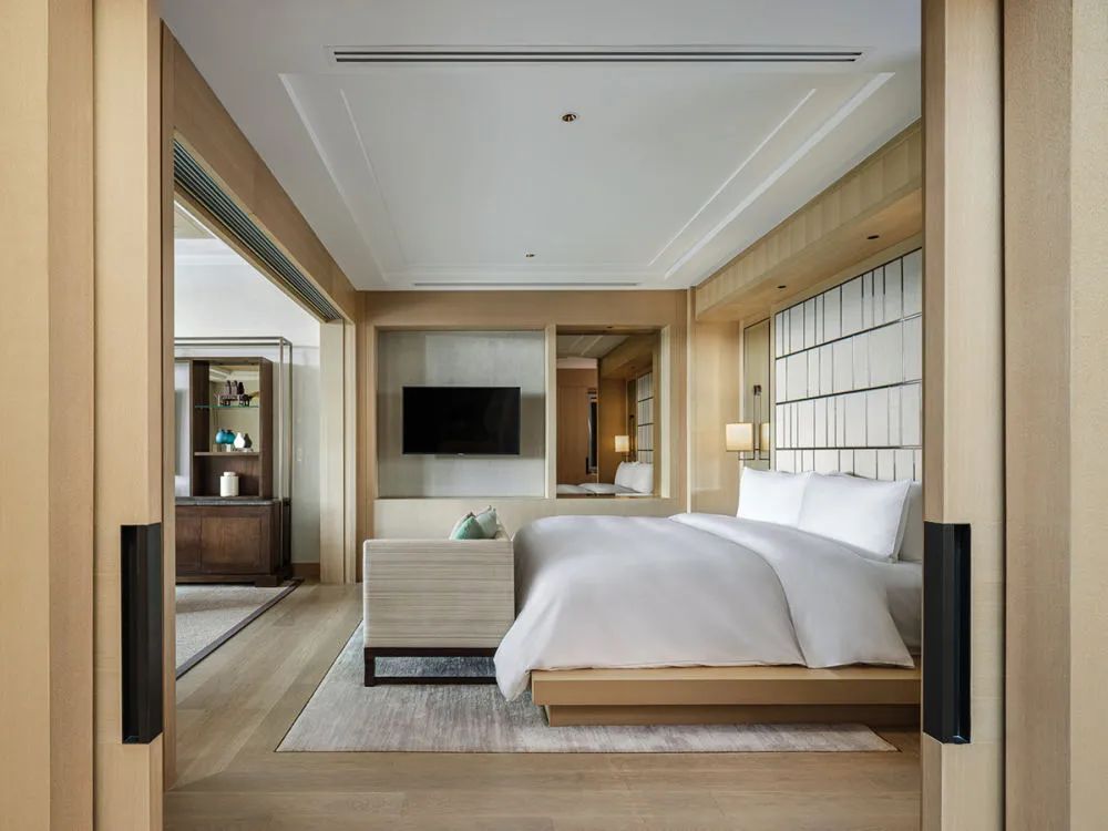 優(yōu)雅奢華的曼谷嘉佩樂(lè)城市度假酒店設(shè)計(jì)方案賞析 優(yōu)雅奢華的曼谷嘉佩樂(lè)城市度假酒店設(shè)計(jì)方案賞析