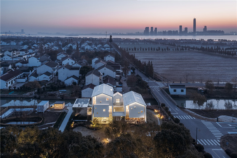 危房改造成民宿 蘇州白色伴宅民宿改造設(shè)計(jì)說明 危房改造成民宿 蘇州白色伴宅民宿改造設(shè)計(jì)說明