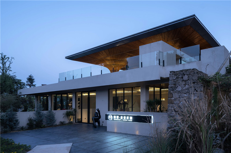 重慶慢屋?青麥莊園民宿設(shè)計(jì)案例賞析 重慶慢屋?青麥莊園民宿設(shè)計(jì)案例賞析