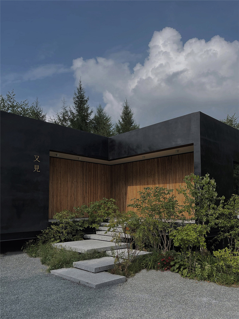 不乏生活寒地森林樹屋度假民宿設(shè)計(jì)案例 