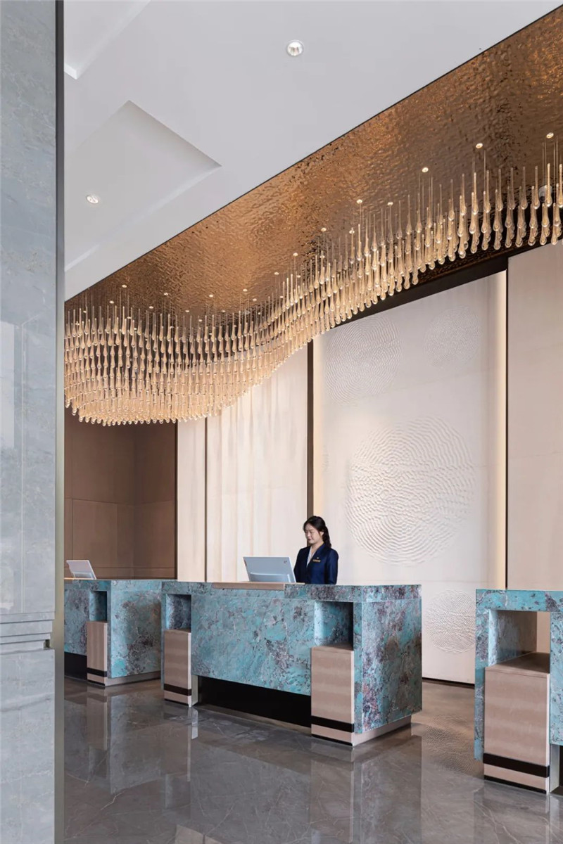 以珠寶為主題的眾恒隆國際酒店設(shè)計(jì)賞析