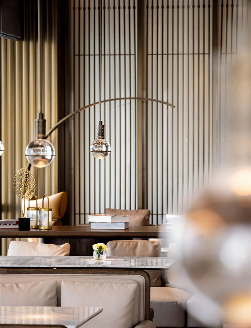 以海洋為主題靈感的?？谒鞣铺卮缶频暝O計方案賞析