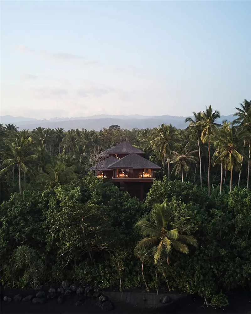 熱帶雨林加木屋  Lost Lindenberg度假酒店民宿設(shè)計