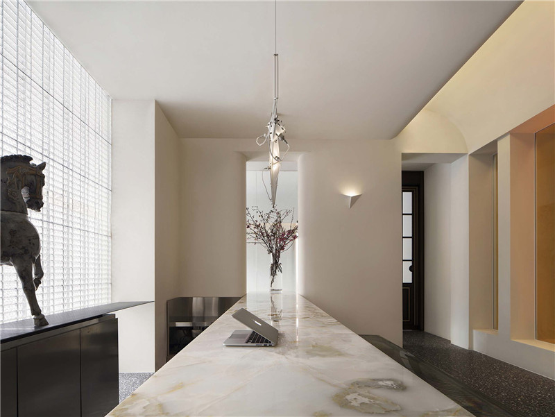 WEZO HOTEL  辦公樓改造精品酒店設(shè)計案例