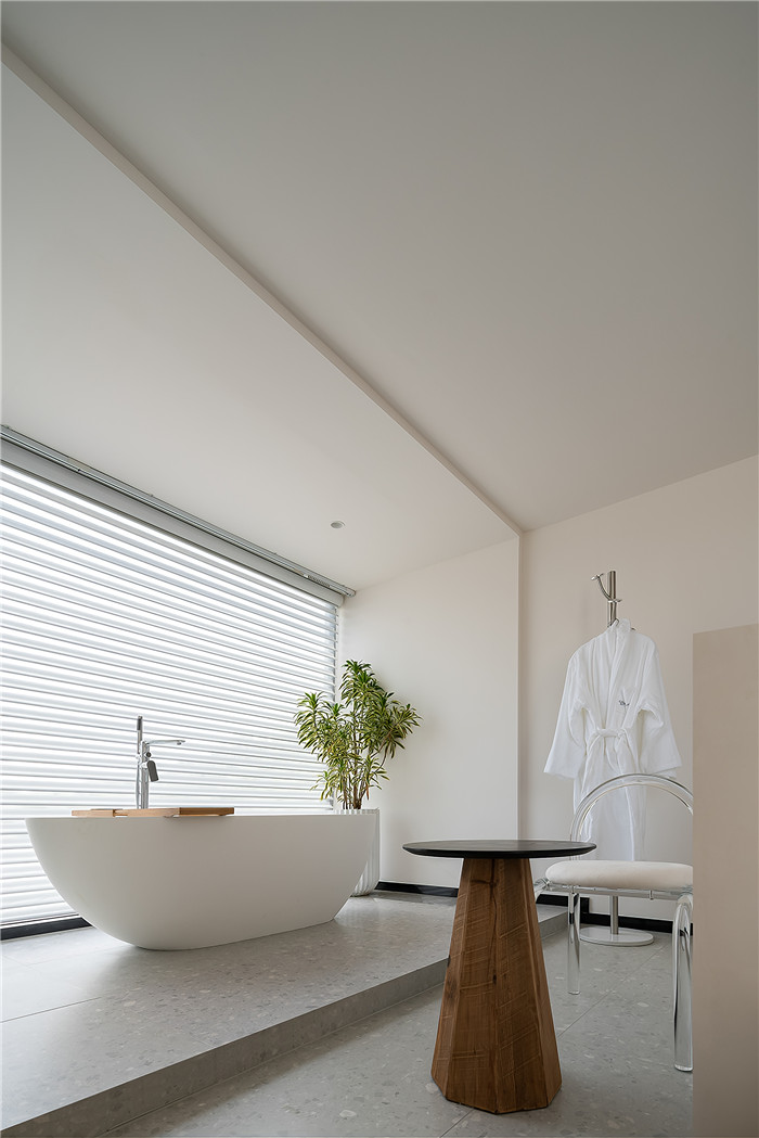 10間房的白色極簡風(fēng)漫心島民宿設(shè)計(jì)案例