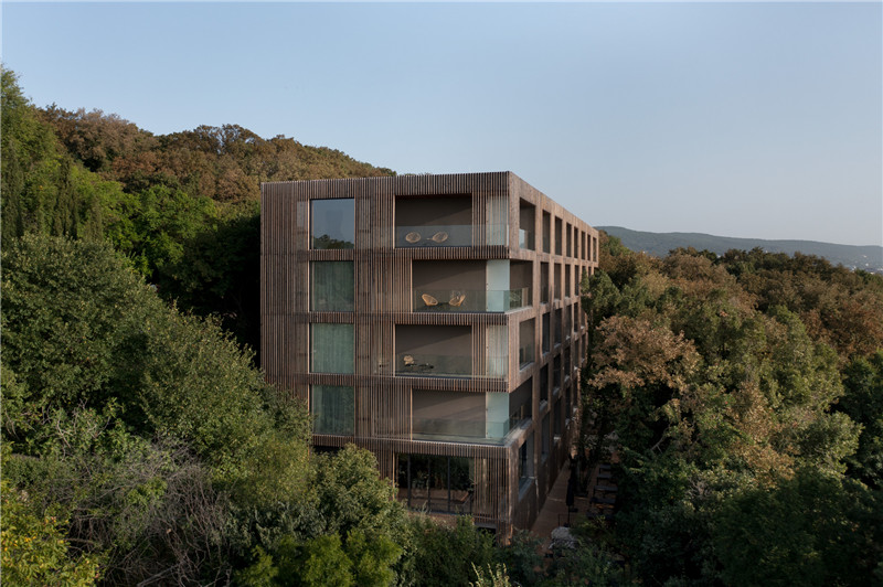 烏曼尼綠色環(huán)保生態(tài)度假酒店設(shè)計(jì)方案