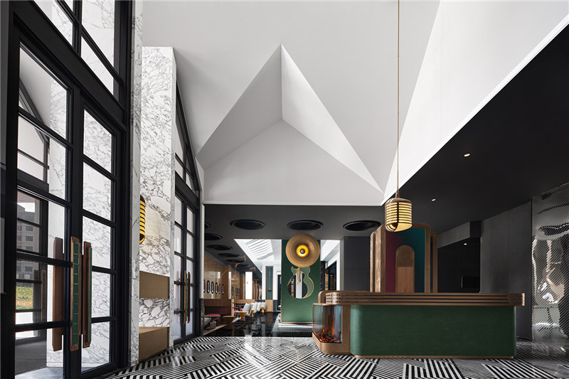 疫情嚴峻 跟品牌酒店學習如何吸引本地客戶 疫情嚴峻 跟品牌酒店學習如何吸引本地客戶