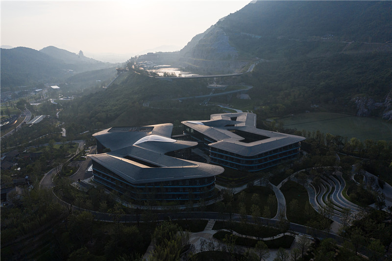 南京麗笙精選度假酒店設(shè)計(jì)案例賞析 南京麗笙精選度假酒店設(shè)計(jì)案例賞析