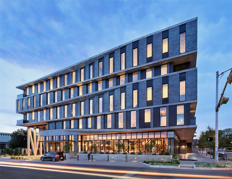 迎合社區(qū)年輕化  奧斯汀ARRIVE酒店翻新改造設(shè)計(jì)