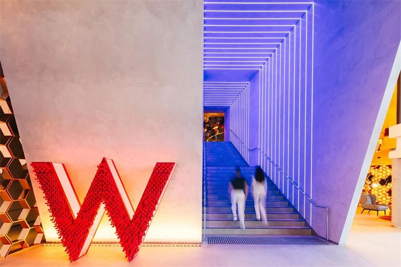 摩登設(shè)計(jì)打造城市度假  悉尼W酒店設(shè)計(jì)賞析