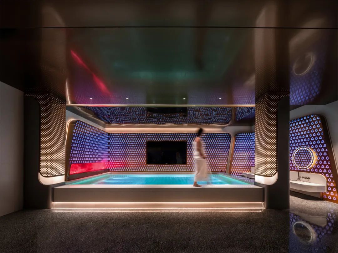 迎合Z時代審美 42度休閑溫泉洗浴酒店設(shè)計(jì) 迎合Z時代審美 42度休閑溫泉洗浴酒店設(shè)計(jì)