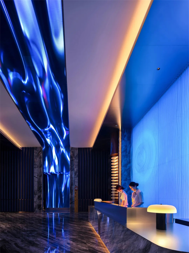 專為年輕人打造的前衛(wèi)科幻藝術(shù)湯泉洗浴設(shè)計案例 專為年輕人打造的前衛(wèi)科幻藝術(shù)湯泉洗浴設(shè)計案例