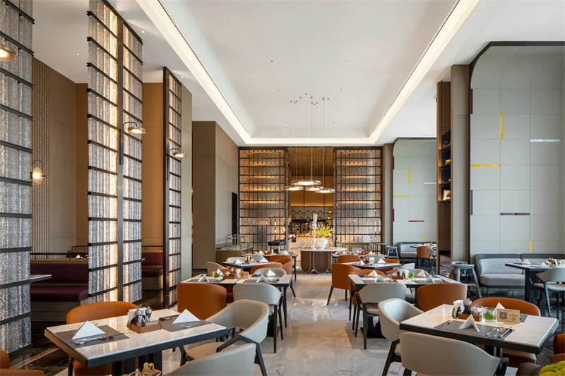 現代商務休閑度假 濟南潤華皇冠假日酒店設計 現代商務休閑度假 濟南潤華皇冠假日酒店設計